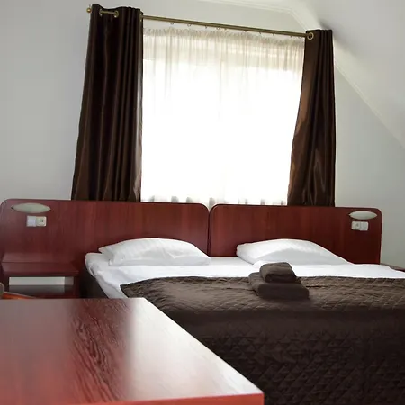 Bed & Breakfast Victoria 3*