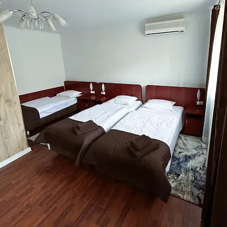 Bed & Breakfast Victoria Warszawa